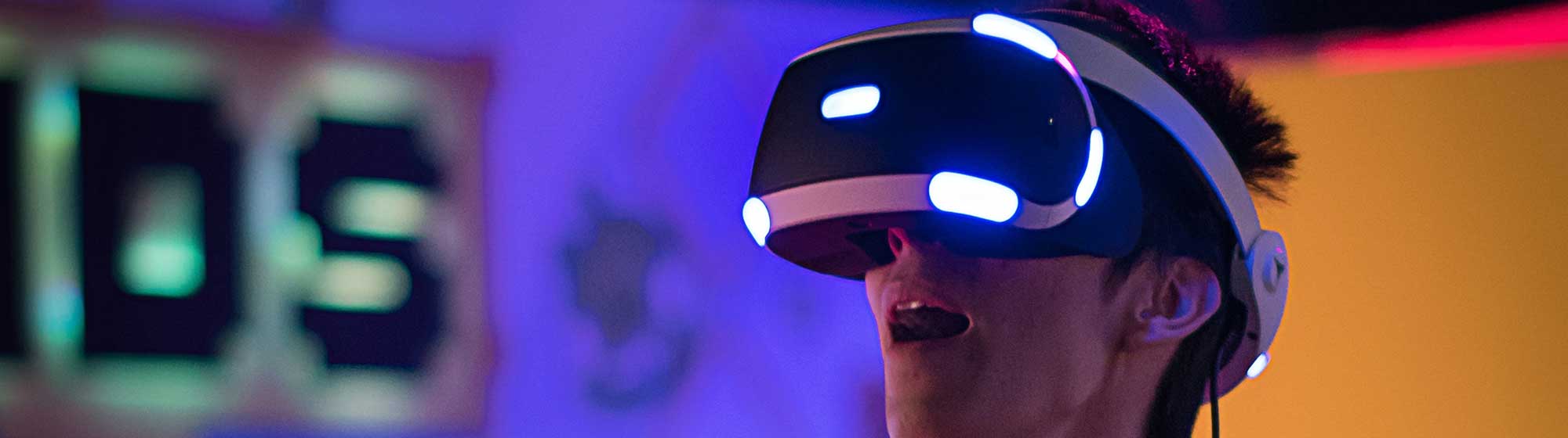 Man in virtual reality helmet simalutation